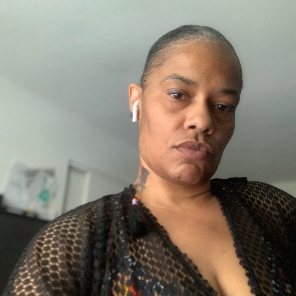 Meet your Posher, Sherita